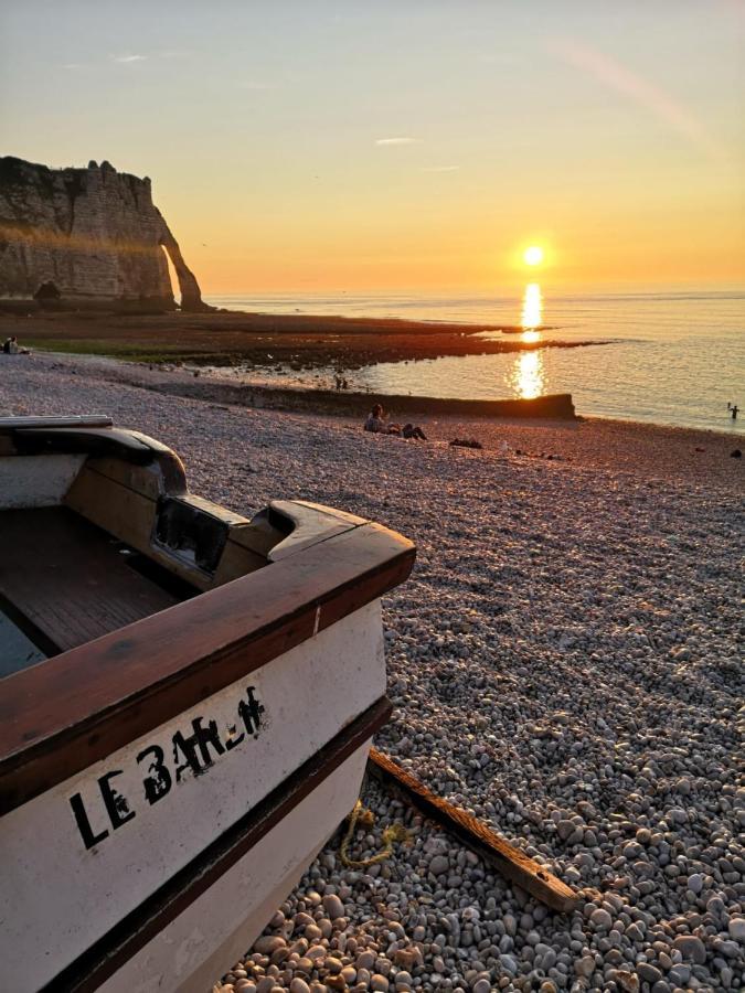 Les 4 Seasons, Agreable Gite Avec Terrasse Et Jardin La Croix Bigot Kültér fotó